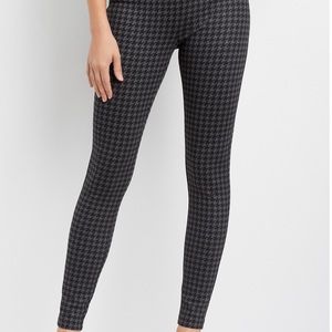 Maurices ponte knit houndstooth ankle leggings